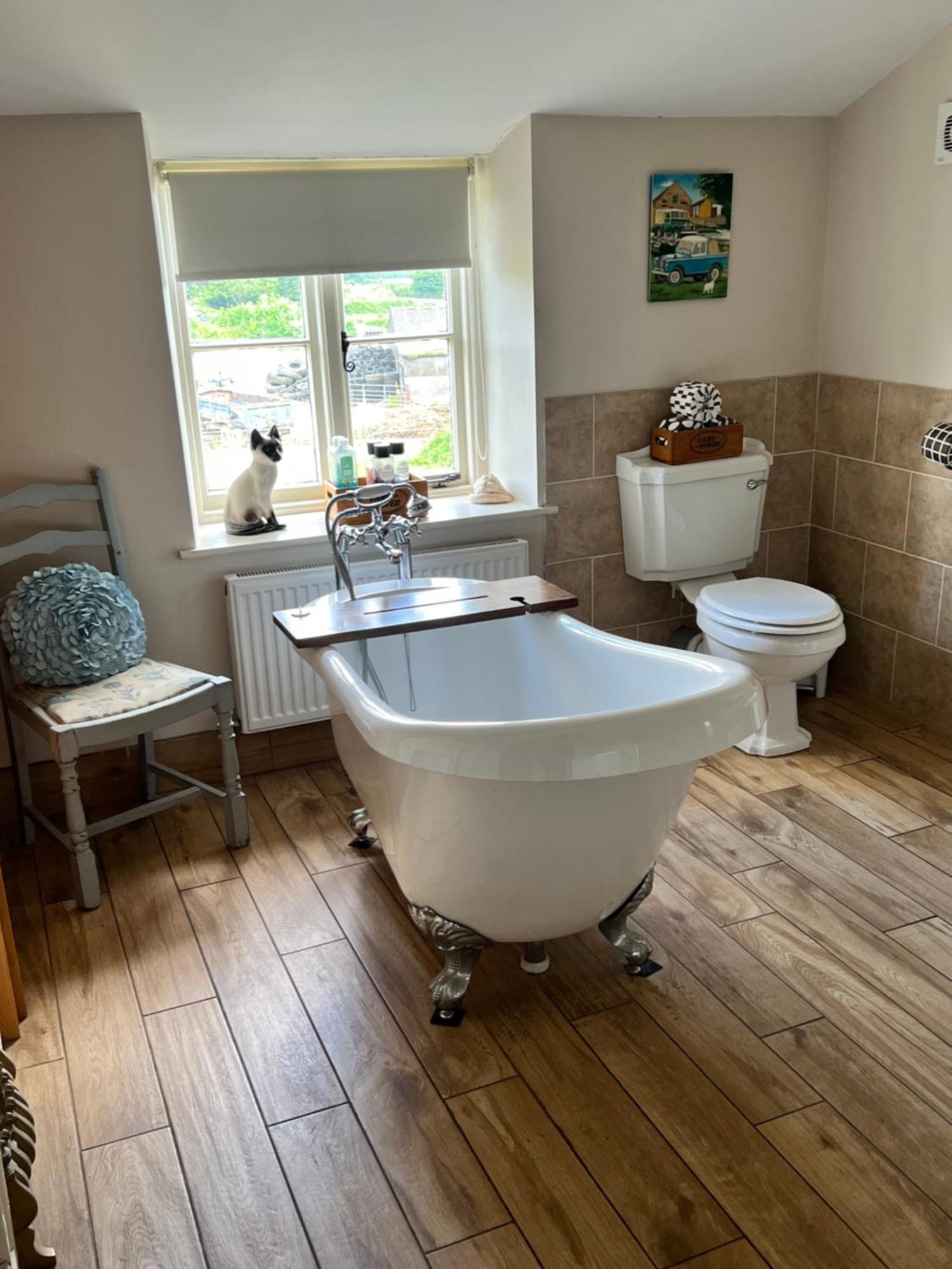 Martock Spaniel Cottage With Views Of Ham Hill, Stoke Sub Hamdon מראה חיצוני תמונה